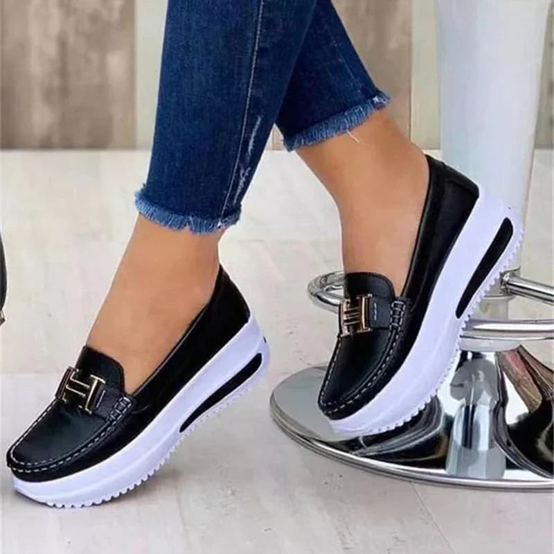 Mocassim Feminino de Couro Confort