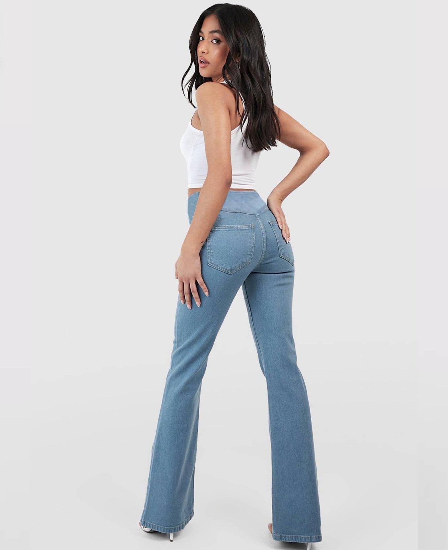 Calça Jeans de Cintura Alta Cruzada - Compre 1 Leve 2